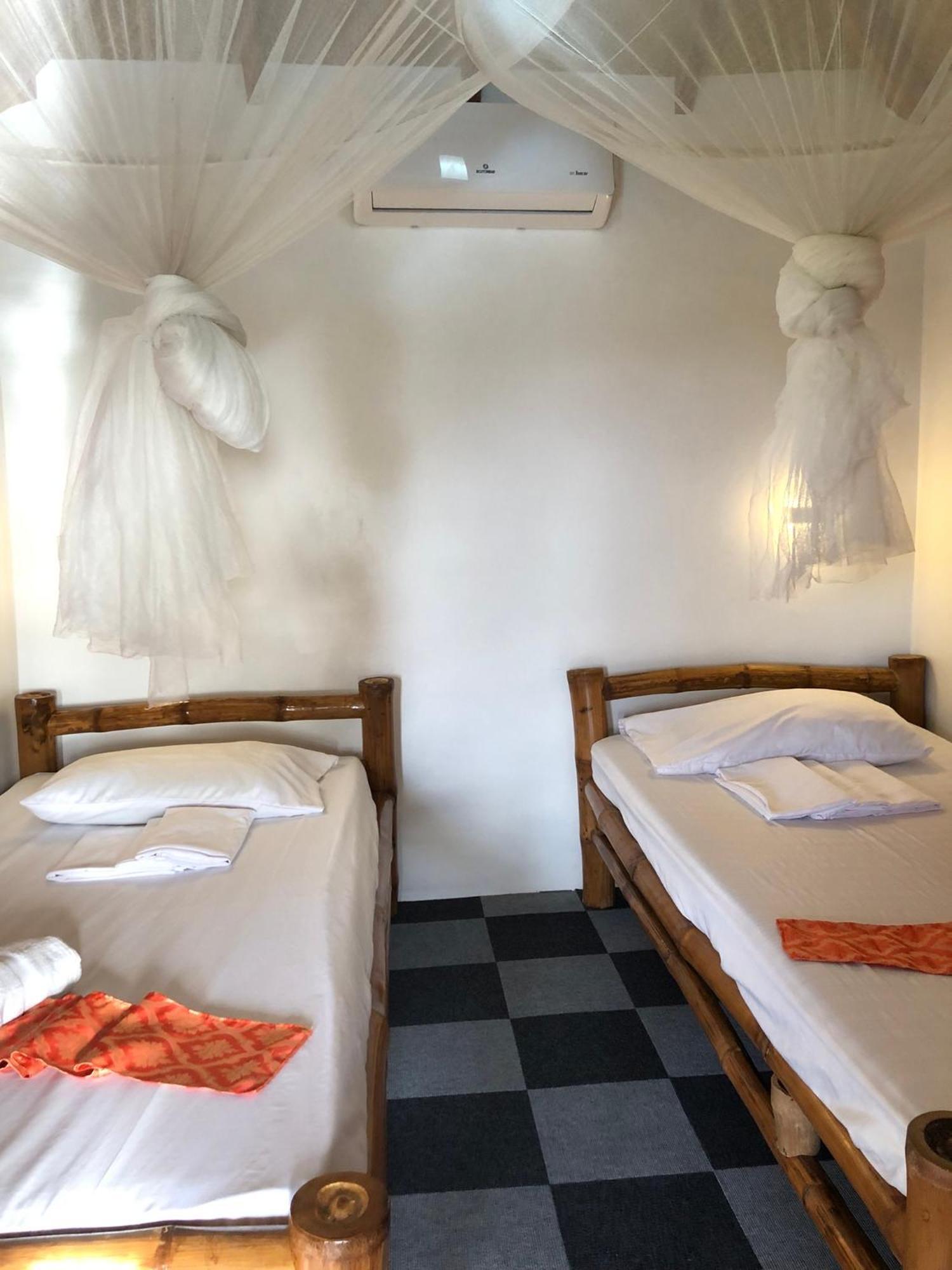 Cuestas Beach Resort And Restaurant Badian Zewnętrze zdjęcie